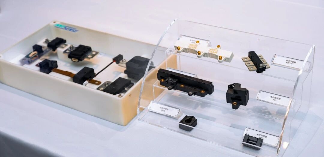 1762714937655329.jpg 7b8382632b8e2a806ad6de7b5dd845d5.jpg